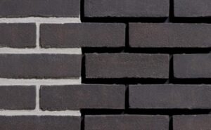 Фасадная плитка из кирпича ENGELS CARBON
