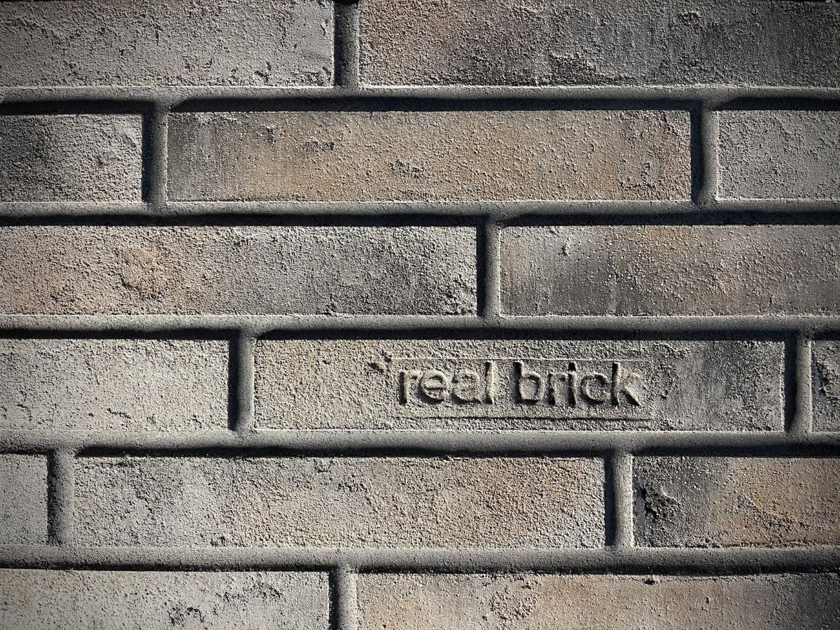 Минеральная плитка REAL BRICK коллекция 8 Long пепел